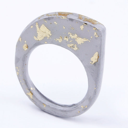 anillo de papel, joyas de papel, accesorios de papel, anillos de papel artesanales, collares de papel, joyas de papel reciclado,