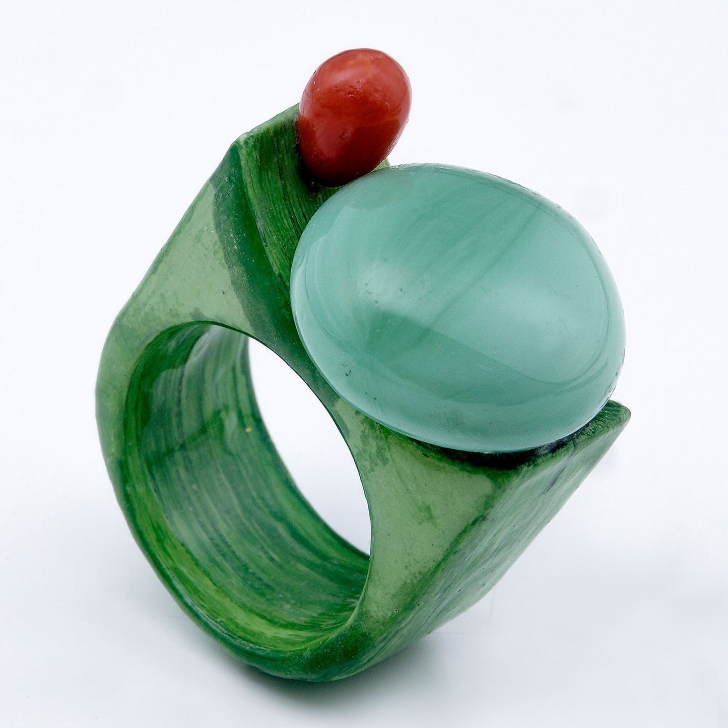 anillo de papel, joyas de papel, accesorios de papel, anillos de papel artesanales, collares de papel, joyas de papel reciclado,
