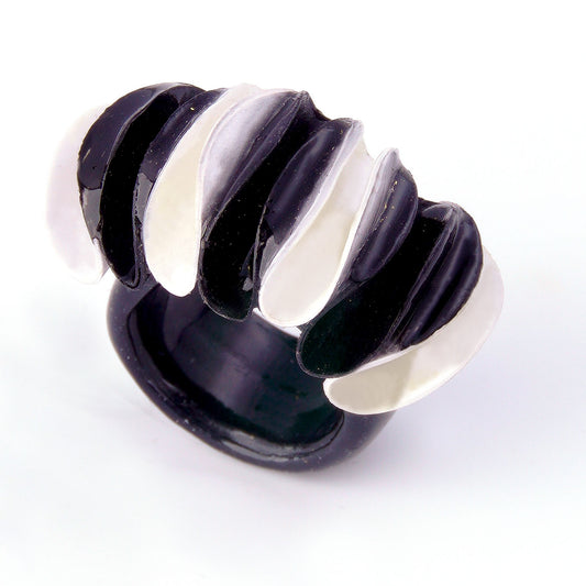 Anillo de Papel - Black and white spring